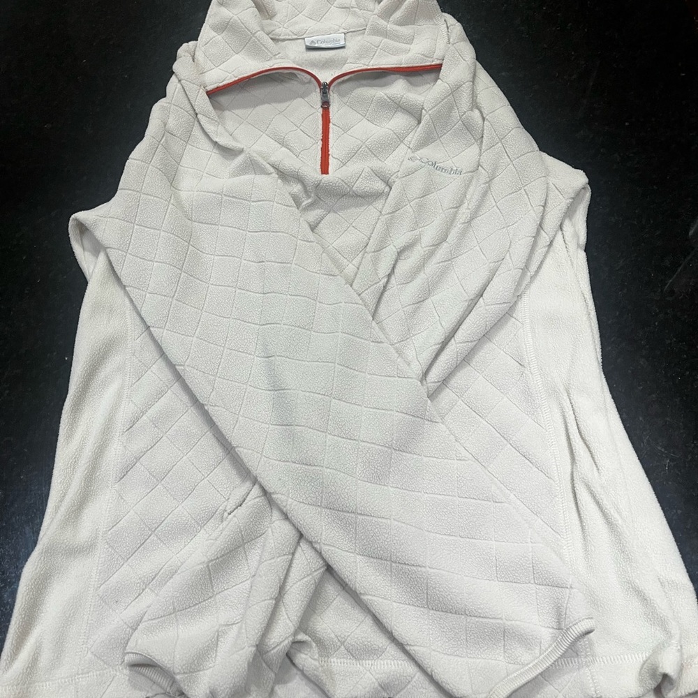 Columbia Cream Quarter-Zip Pullover